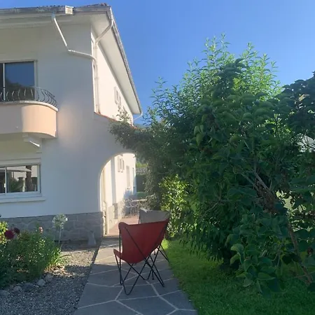 بيت للعطل De Charme Jardin Vue Sur Montagnes Renovation 2026 *